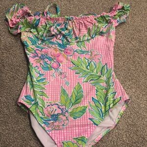 Lilly Pulitzer women’s off the shoulder one piece. EUC